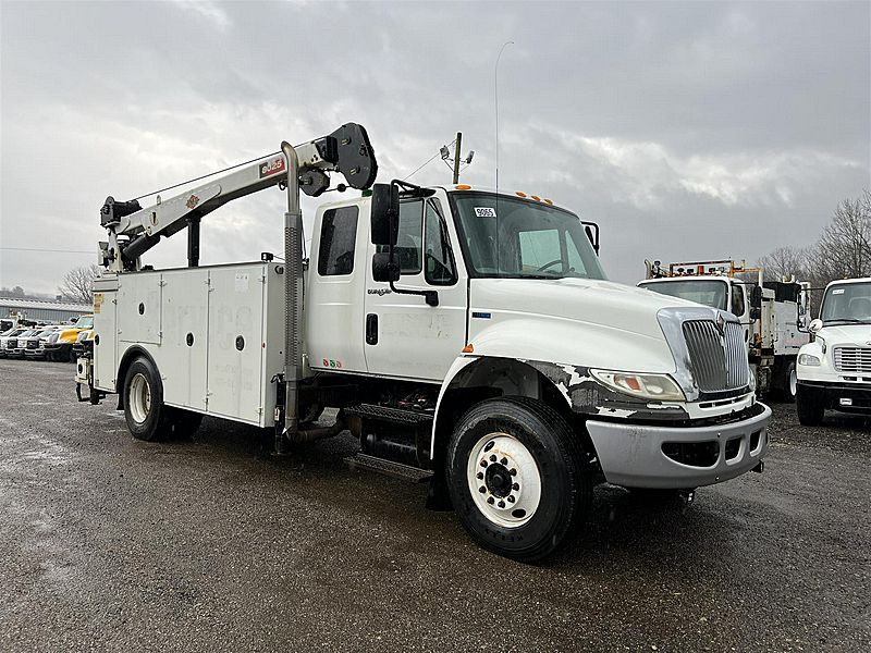 2011 International DuraStar 4400 (For Sale) Service Truck 9065