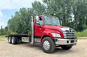 2025 Hino XL8 - Rollback