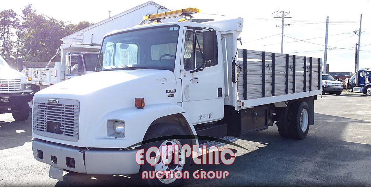 2003-freightliner-fl60.1.jpg