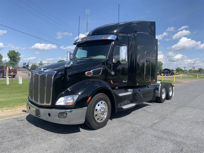 2022 Peterbilt 579 (For Sale) | 72