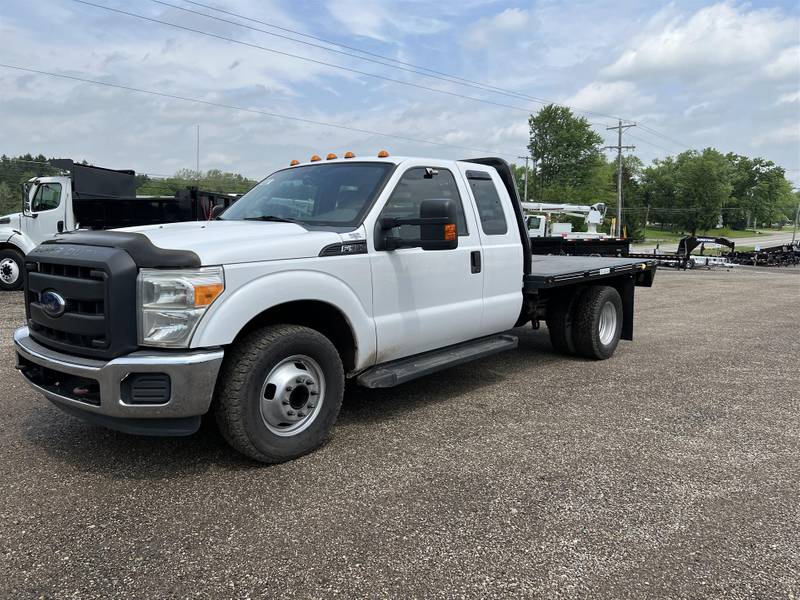 2013 Ford F-350 (For Sale) | Flatbed | Non CDL | #9062