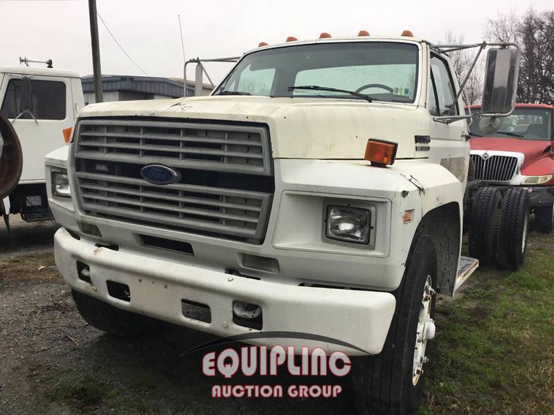 1998 Ford F800