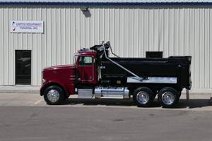 2013 Peterbilt 367 - Dump Truck