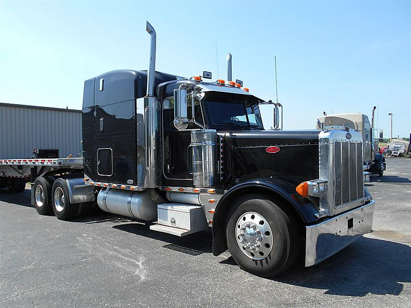 2007 Peterbilt 379
