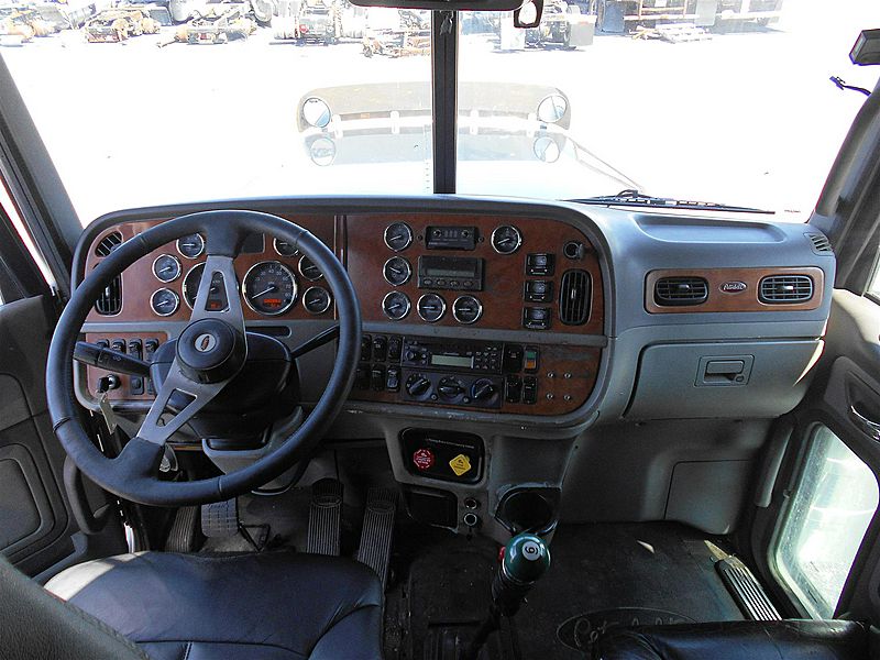 2007 Peterbilt 379