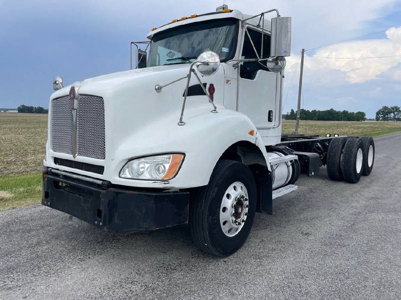 2011 Kenworth T440 (For Sale) | Cab & Chassis | #7448