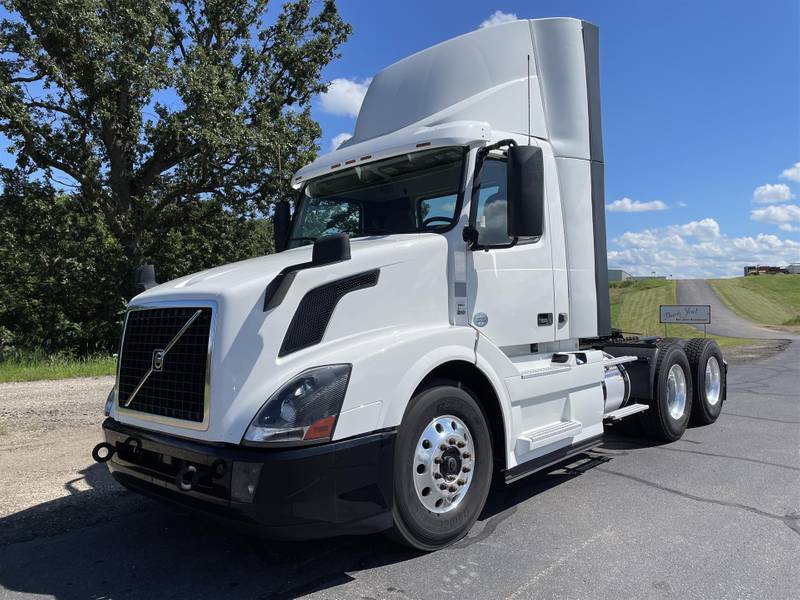 2016 Volvo VNL For Sale | Day Cab | #R46463