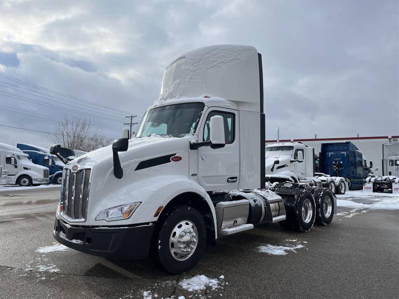 2023 Peterbilt 579 (For Sale) | Non Sleeper | #30A875816