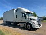 2016 Freightliner Cascadia - Box Truck