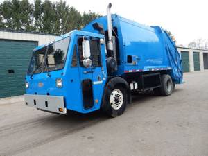 2007 CCC LET2-45 - Refuse Truck