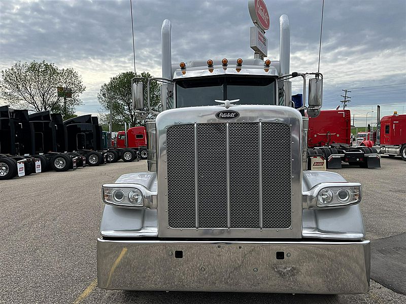 2018 Peterbilt 389 (For Sale) 78" Sleeper 30N488299