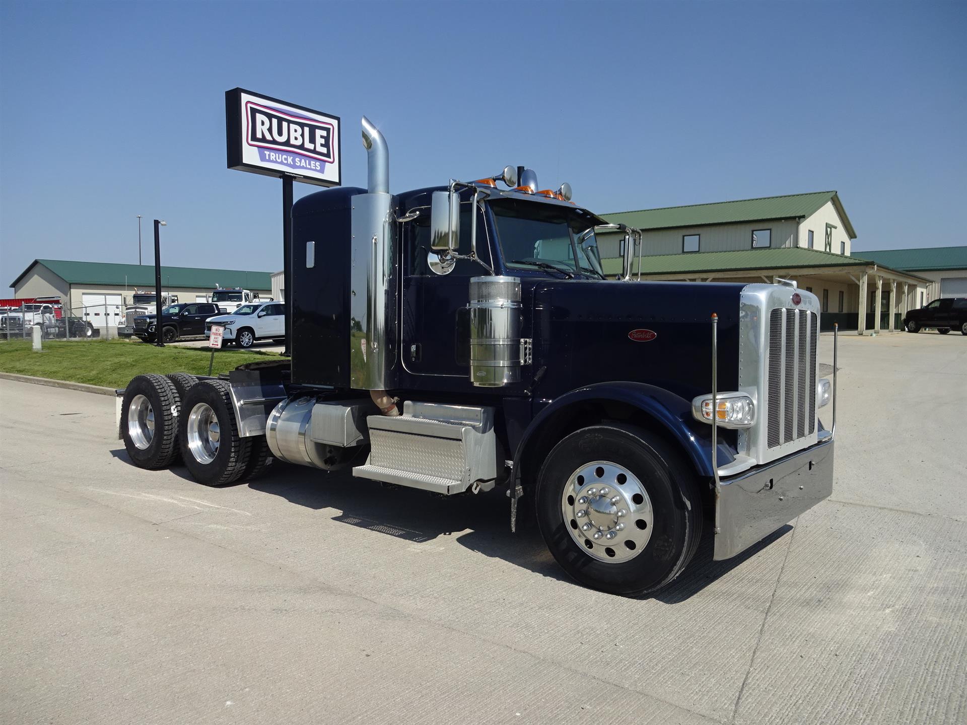 2021 Peterbilt 389 For Sale | 36