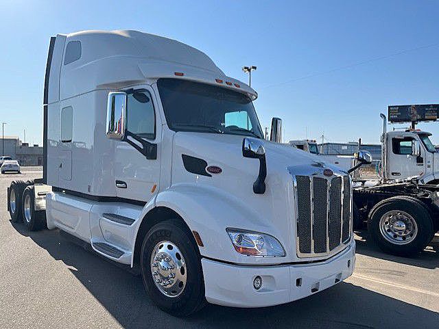 2021 Peterbilt 579 For Sale | 80
