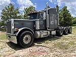 1994 Peterbilt 379 - Sleeper Truck