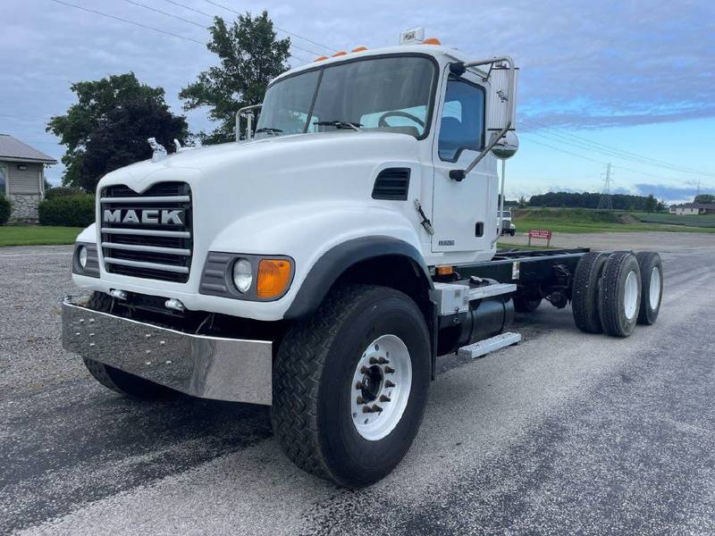 2007 Mack Granite (For Sale) | Cab & Chassis | #7520