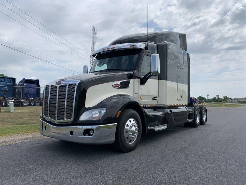 2015 Peterbilt 579 (For Sale) | 72