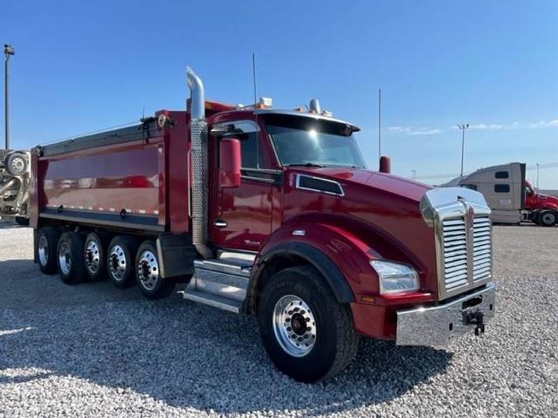 2019 Kenworth T880 (For Sale) | Daycab Sleeper | #5639