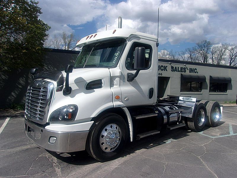 2016 Freightliner Cascadia