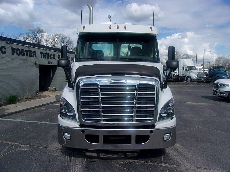 2016 Freightliner Cascadia