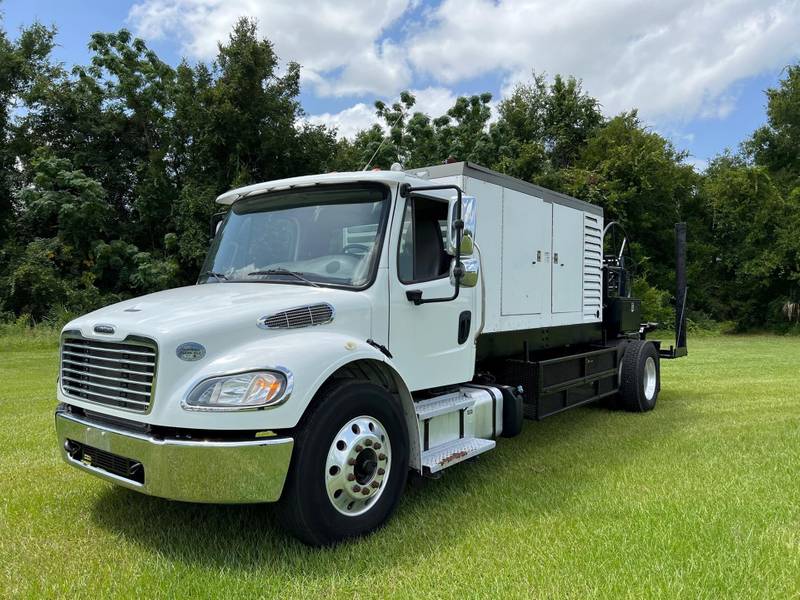 2019 Freightliner M2 106 (For Sale) | Vocational | Non CDL | #KF8602