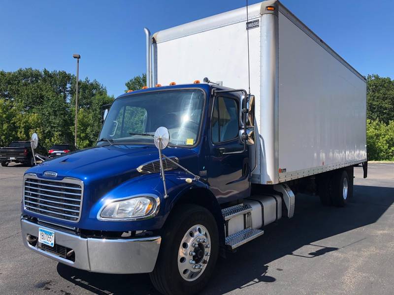 2018 Freightliner M2 106 For Sale | 26' Box | #556378