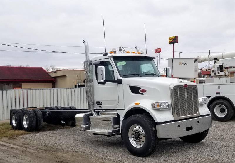 2023 Peterbilt 567 (For Sale) | Rollback | #A294B/A294C