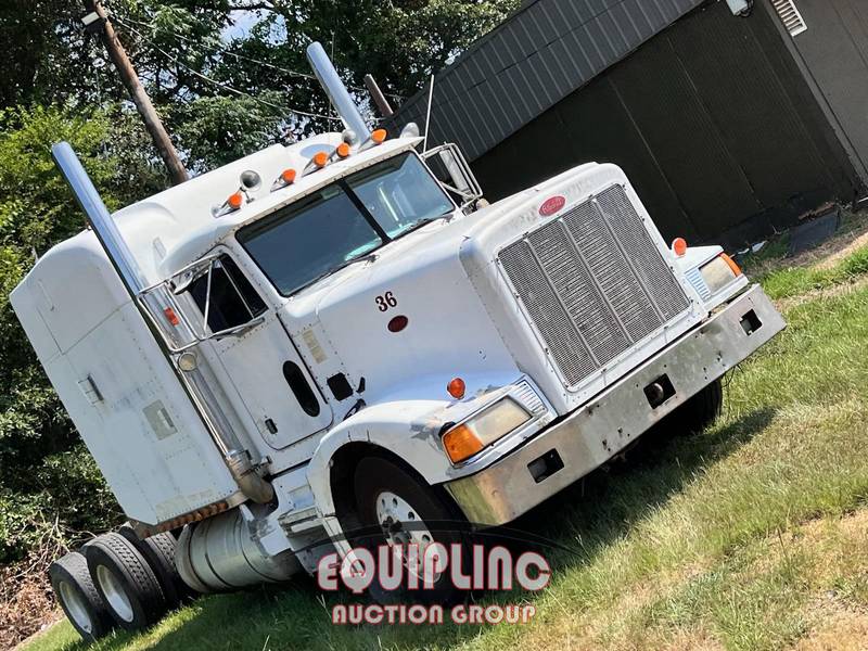 Peterbilt 377 Grilles for Sale