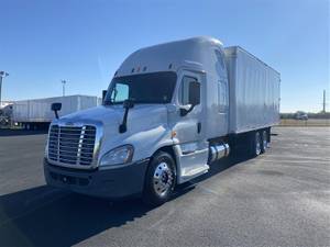 2014 Freightliner CASCADIA - Expeditor