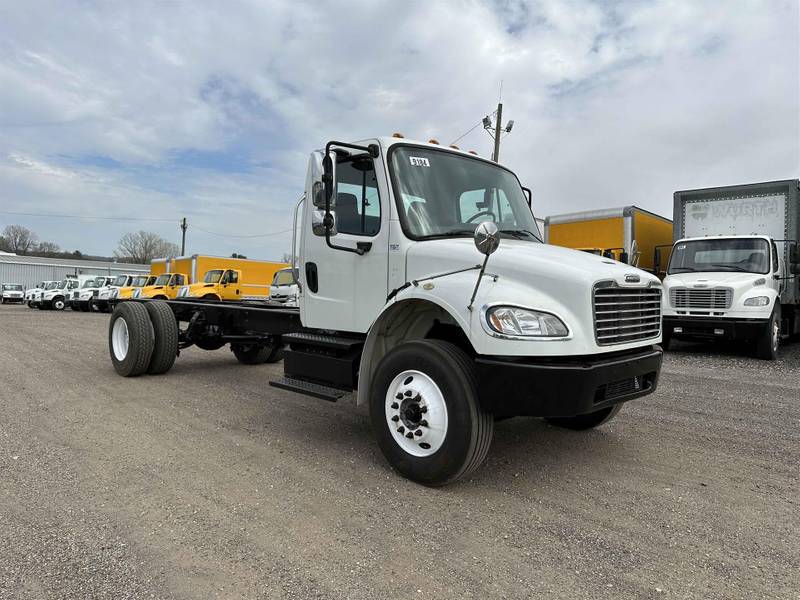 2013 Freightliner M2 (For Sale) | Cab & Chassis | #9184