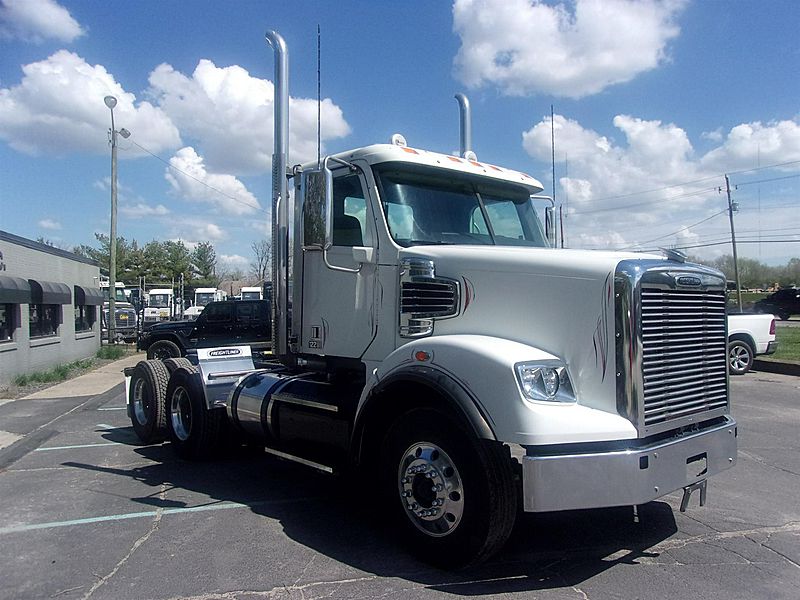 SEMI REMORQUE D'EXCEPTION - N°52- Renault AE 380 Magnum(1990-1992