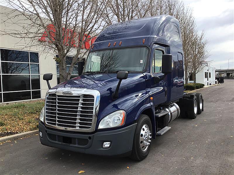 2016 Freightliner CASCADIA EVOLUTION For Sale 72" Sleeper 256393
