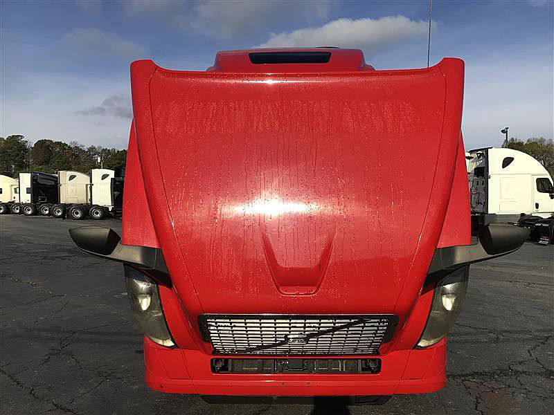 2016 Volvo VNL 670 (For Sale) 61" Sleeper 256509