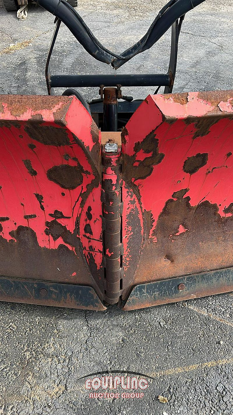 BOSS SNOW PLOW (For Sale) Misc Equipment TKBOSSPLOW2