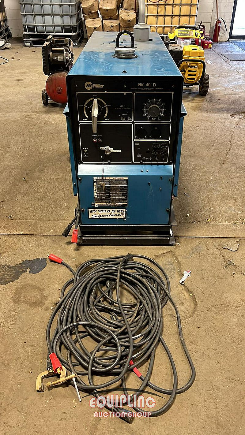 BIG 40 D MILLER WELDER GENERATOR (For Sale) Miscellaneous TKWELDER
