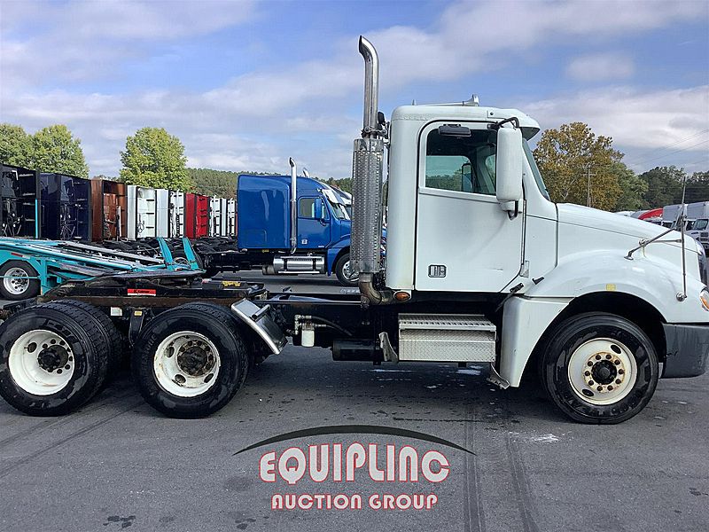2014 Freightliner Columbia Glider (For Sale) Day Cab With Video 