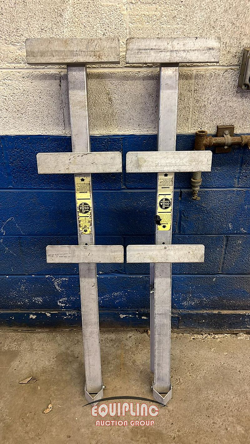ALUMINUM LADDER JACKS (For Sale) Misc Equipment TKLADDER