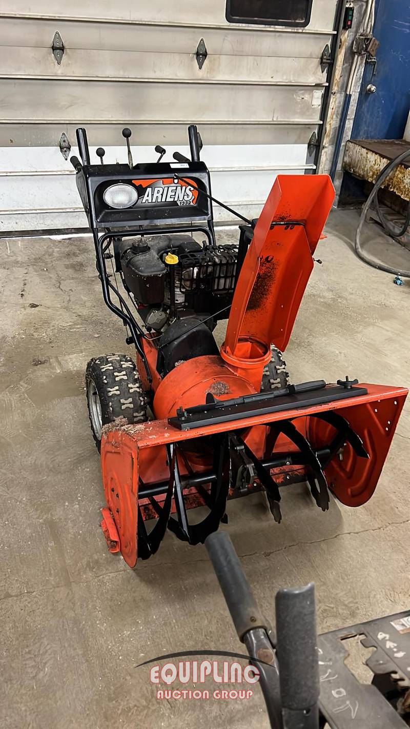 ARIENS 1332 SNOW BLOWER (For Sale) | Misc Equipment | #TK332198