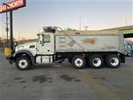 2014 Mack GU713 - Dump Truck