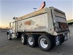2014 Mack GU713 - Dump Truck