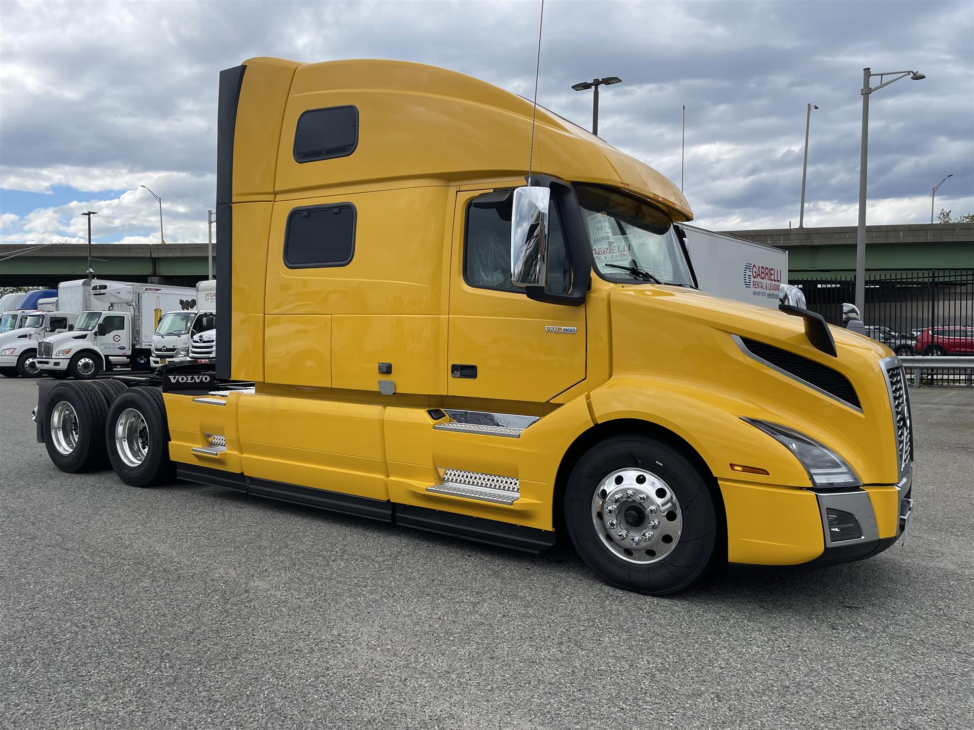 2024 Volvo VNL 860 For Sale 77" Sleeper NJ12255