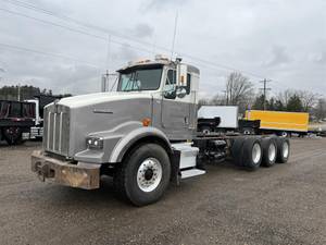 1998 Kenworth T800 - Cab & Chassis