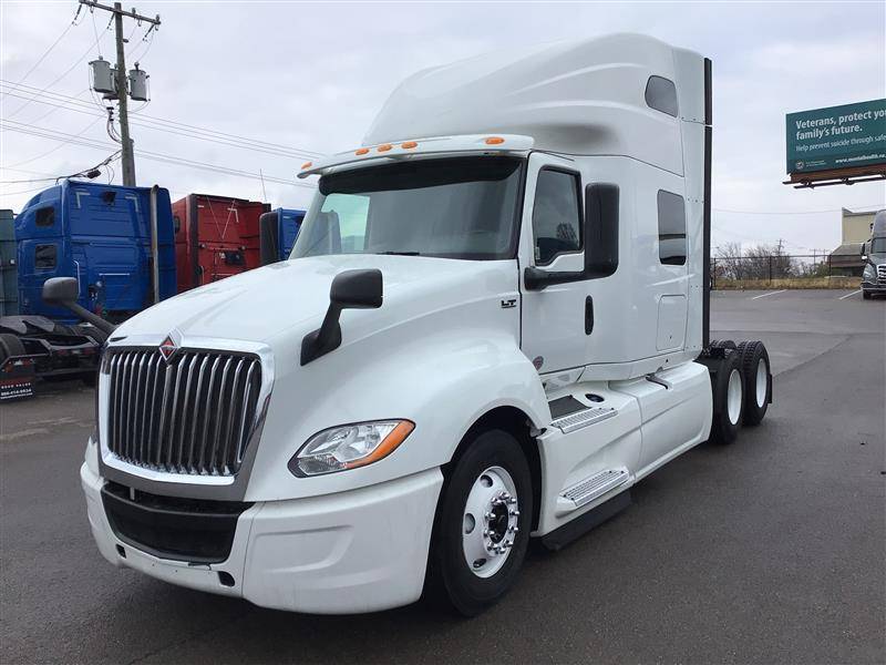 2018 International LT (For Sale) | 73