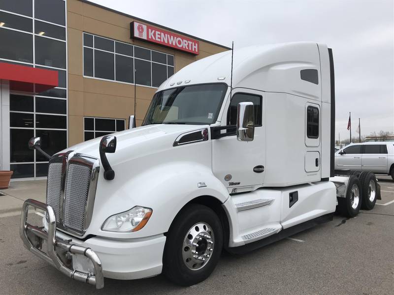 2019 Kenworth T680 (For Sale) | 76