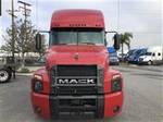 2019 Mack ANTHEM - Sleeper Truck