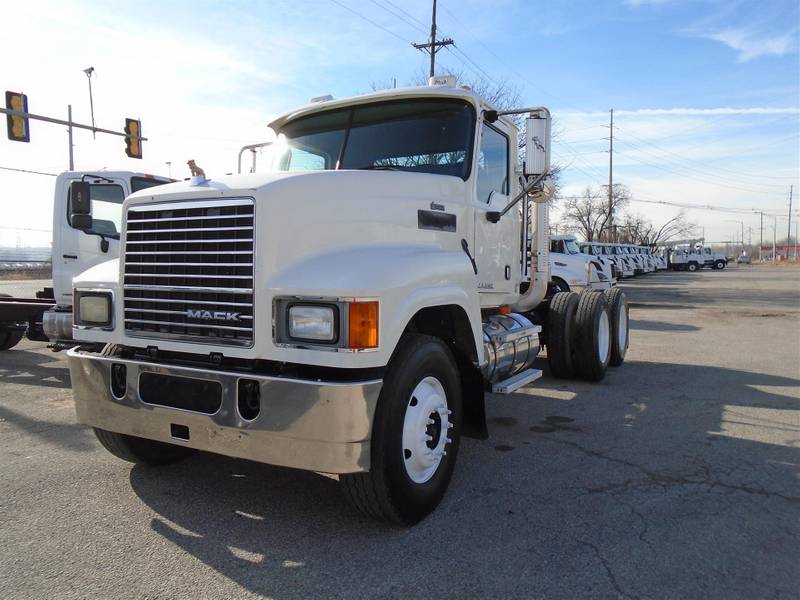 2009 Mack Pinnacle CHU613 (For Sale) | Day Cab | #TA-04489