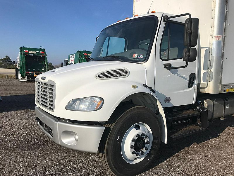2016 Freightliner M2