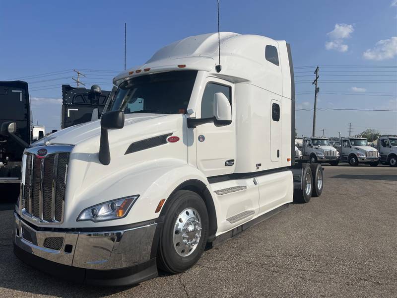 2024 Peterbilt 579 For Sale | 80