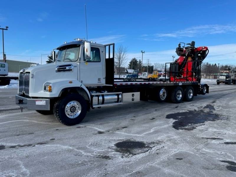 2023 Western Star 4700SB (For Sale) Boom Truck 733281