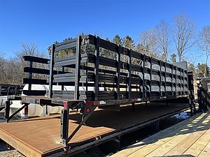 2014 Robertson Truck Sales 20' Flatbed - Flatbed