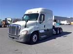 2017 Freightliner Cascadia - Sleeper Truck